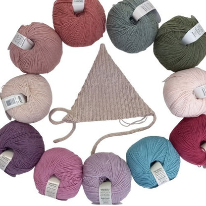 Baby hat, Pixie hat, 100% wool (Merino), hand-knitted, size 0-6 / 6-12 months