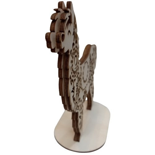 Cute wooden alpacas for painting yourself 