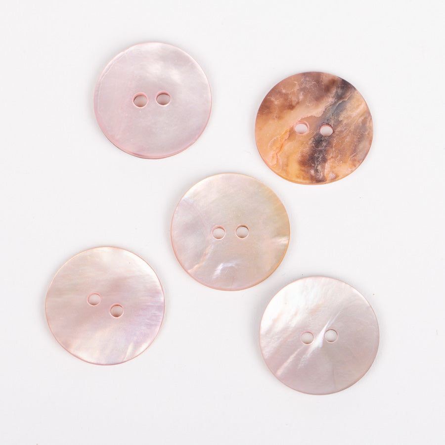 Round (pale pink) no. 607 - 20 mm
